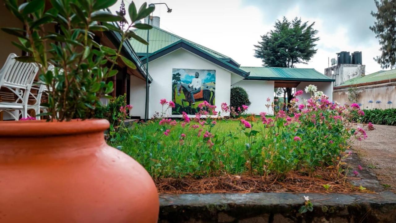 The Grand Pavilion Hotel Nuwara Eliya Bagian luar foto